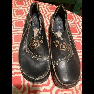 L’Artiste by Spring Step Burbank Clog Shoe 41